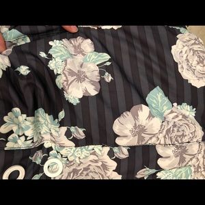 PWDR ROOM Snowboarding Skiing Winter Snow Jacket